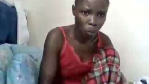 pretty_petite_ebony online show from June 24, 12:15 pm