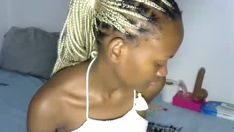 Pretty doll online show from November 23, 11:04 pm