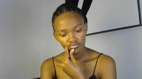 Snapshot of pretty_queennie chatting on May 11, 4:04 pm Pretty doll online show from May 11, 4:04 pm