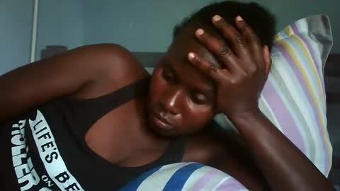 PRETTY SHANILLA1 online show from May 16, 10:36 am