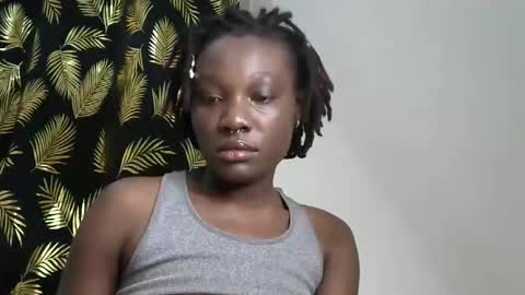 pretty online show from January 13, 11:32 pm