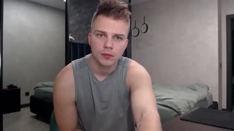 Snapshot of pretty_sweety chatting on November 23, 6:52 pm Justin online show from November 23, 6:52 pm