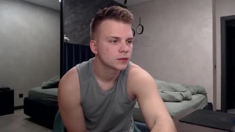 Snapshot of pretty_sweety chatting on November 25, 4:45 am Justin online show from November 25, 4:45 am