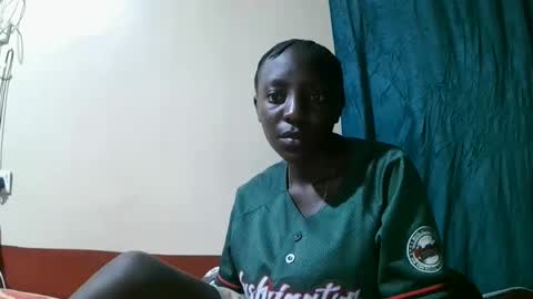 pretty_tiffany1 online show from February 16, 6:31 am