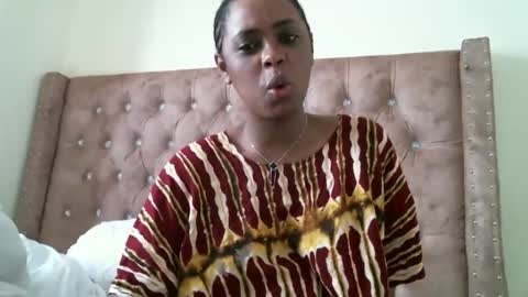 zii online show from October 25, 11:51 am