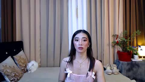 prettyakhira online show from February 5, 8:04 pm