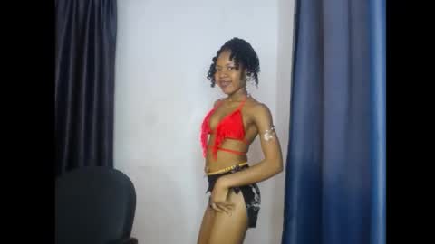 Snapshot of prettybaby6 chatting on February 20, 5:35 pm helen online show from February 20, 5:35 pm