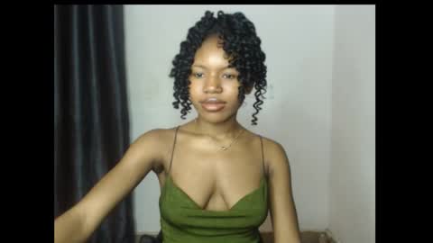 helen online show from March 10, 10:04 pm