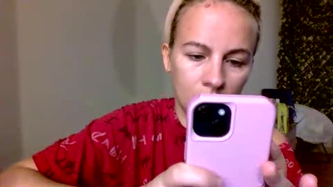 Missy  Jack online show from January 15, 8:45 pm