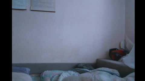 Snapshot of prettybella_7 chatting on February 1, 4:56 am Bella online show from February 1, 4:56 am