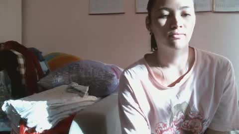 Snapshot of prettybella_7 chatting on September 16, 4:46 am Bella online show from September 16, 4:46 am