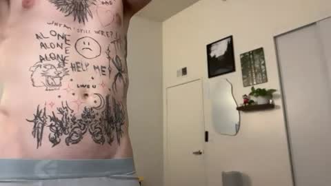pretty boy online show from June 17, 4:26 am
