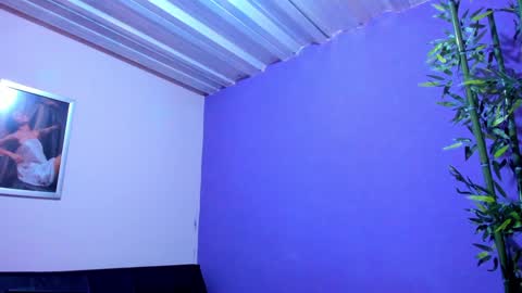 Snapshot of prettybunnies08 chatting on January 21, 11:13 pm Enzo Denis online show from January 21, 11:13 pm