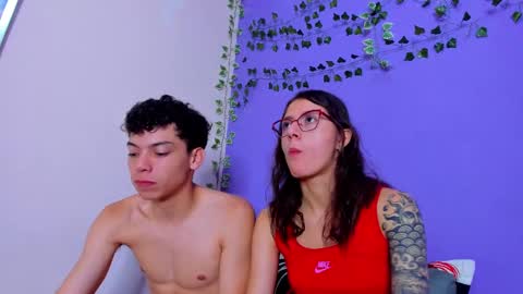 Snapshot of prettybunnies08 chatting on March 5, 3:51 am Enzo Denis online show from March 5, 3:51 am