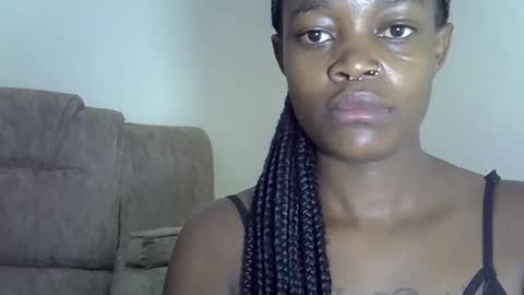 Snapshot of prettycandy4 chatting on November 1, 10:01 pm prettycandy4 online show from November 1, 10:01 pm