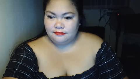 Snapshot of prettycarla_ chatting on October 13, 11:27 pm prettycarla online show from October 13, 11:27 pm