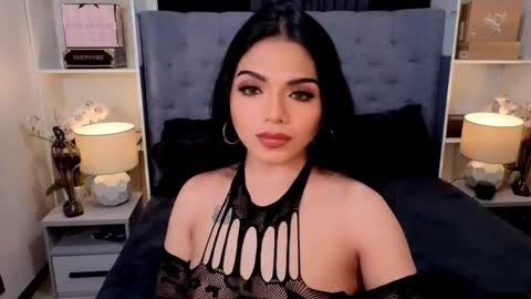 Snapshot of prettycummerjane chatting on February 3, 6:51 am JANE online show from February 3, 6:51 am