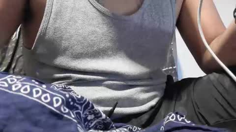 Snapshot of prettydaddyik6992 chatting on May 14, 7:20 pm DADDYDICRICO6969 online show from May 14, 7:20 pm