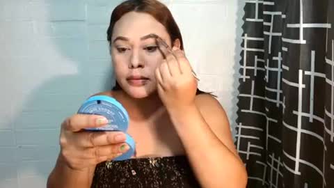 prettydiannara online show from January 19, 11:47 am