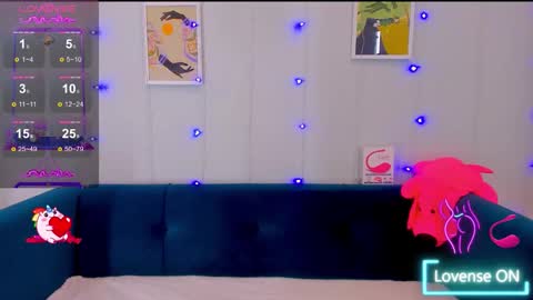 Evie online show from January 13, 11:37 am