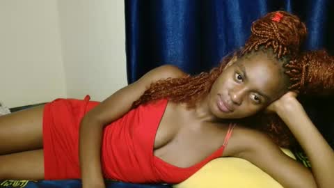 Snapshot of prettygoddess1 chatting on May 12, 5:04 am Mary online show from May 12, 5:04 am
