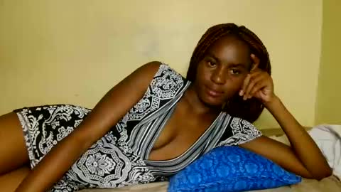 Snapshot of prettygoddess1 chatting on May 24, 4:12 pm Mary online show from May 24, 4:12 pm