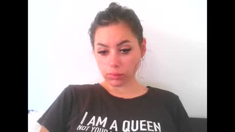 prettyjulliette online show from September 14, 11:53 am