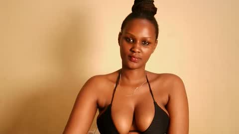 prettykeilaa online show from March 15, 10:10 am