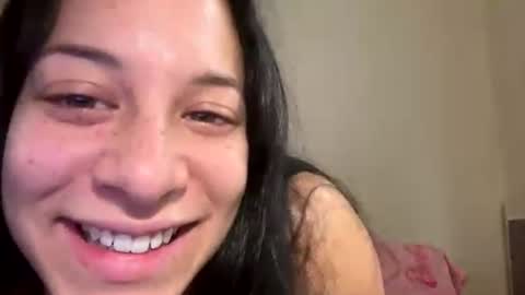 Snapshot of prettylilcherry chatting on July 17, 6:57 pm prettylilcherry online show from July 17, 6:57 pm