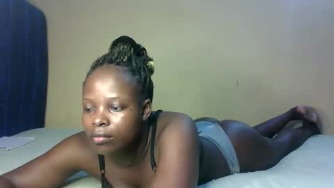 Melly online show from December 5, 2:20 am