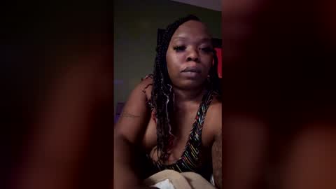 prettypandorals online show from March 1, 9:00 am