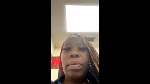 Snapshot of prettypinkpussy615 chatting on February 21, 10:55 pm prettypinkpussy615 online show from February 21, 10:55 pm