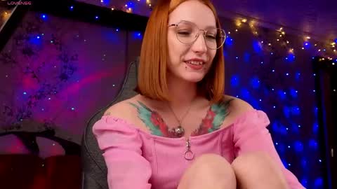 Mila -NONUDE MODEL online show from April 14, 12:33 pm