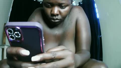 prettyreen online show from February 4, 10:32 am