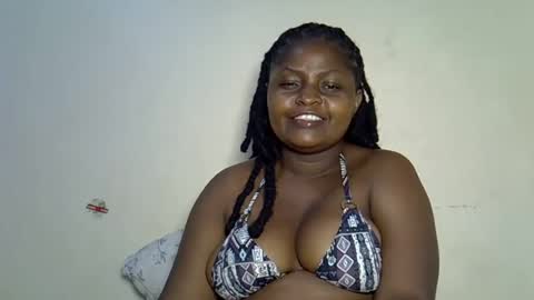 prettyriss online show from June 13, 5:22 pm