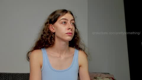 Snapshot of prettysomething chatting on January 30, 9:14 pm Sophie next stream will be at Monday i will wait you guys online show from January 30, 9:14 pm