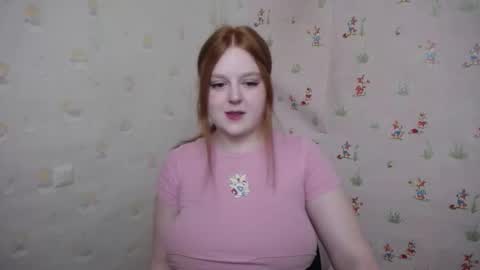 Snapshot of prettyvalerii_ chatting on May 29, 5:44 pm Valeri online show from May 29, 5:44 pm