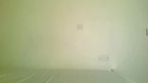 prettyvishy online show from November 10, 2:21 am