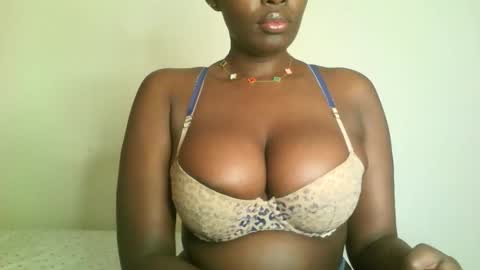 prettyvishy online show from January 6, 4:27 am