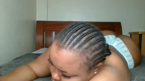 Snapshot of prettyxfreaky chatting on July 13, 12:30 pm prettyxfreaky online show from July 13, 12:30 pm