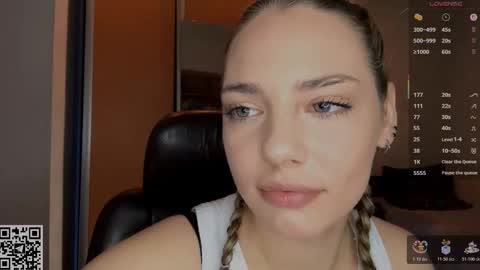 Amelia online show from January 6, 7:06 pm