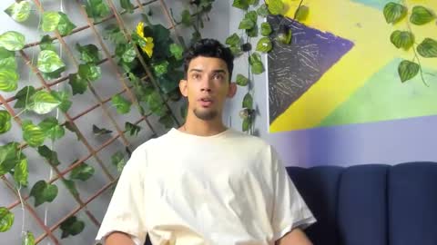 prince_arthur77 online show from October 2, 1:18 pm