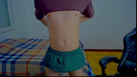 Carlos Reyes online show from April 13, 7:14 am