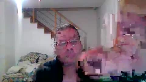 chris online show from June 10, 9:03 pm