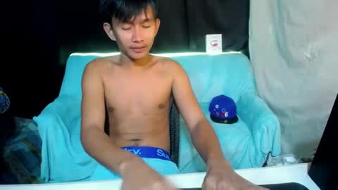 Snapshot of prince_zaijan chatting on February 6, 3:09 pm Prince Zaijan online show from February 6, 3:09 pm