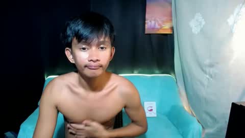 Snapshot of prince_zaijan chatting on February 17, 12:16 pm Prince Zaijan online show from February 17, 12:16 pm