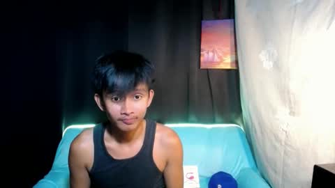 Snapshot of prince_zaijan chatting on February 21, 7:54 pm Prince Zaijan online show from February 21, 7:54 pm