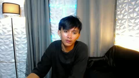 Snapshot of prince_zaijan chatting on March 9, 8:21 pm Prince Zaijan online show from March 9, 8:21 pm