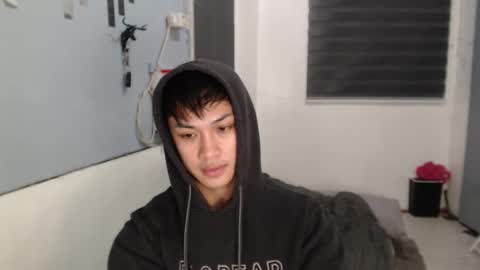 Prince Adrian online show from November 8, 5:01 pm