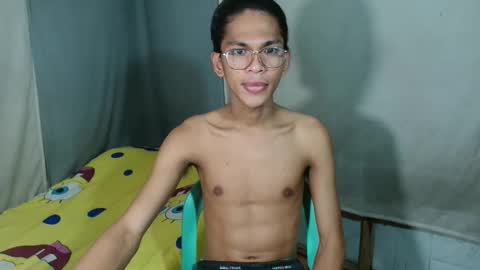 Snapshot of princeofcumxxx chatting on March 11, 5:52 pm Mel online show from March 11, 5:52 pm